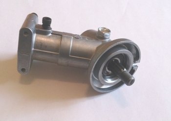 Winkelgetriebe kpl. für TANAKA - HITACHI Motorsensen, Freischneider, Trimmer - 24 mm / M10x1,25 AG / 7Z